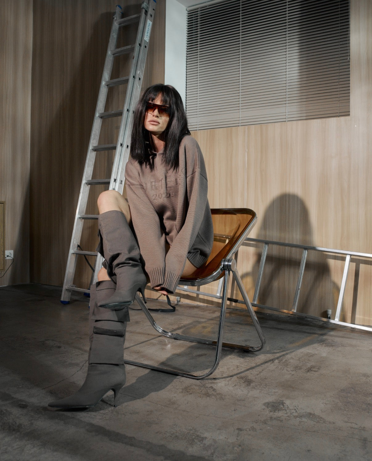 KNITTED HOODIE [ BROWN ]
