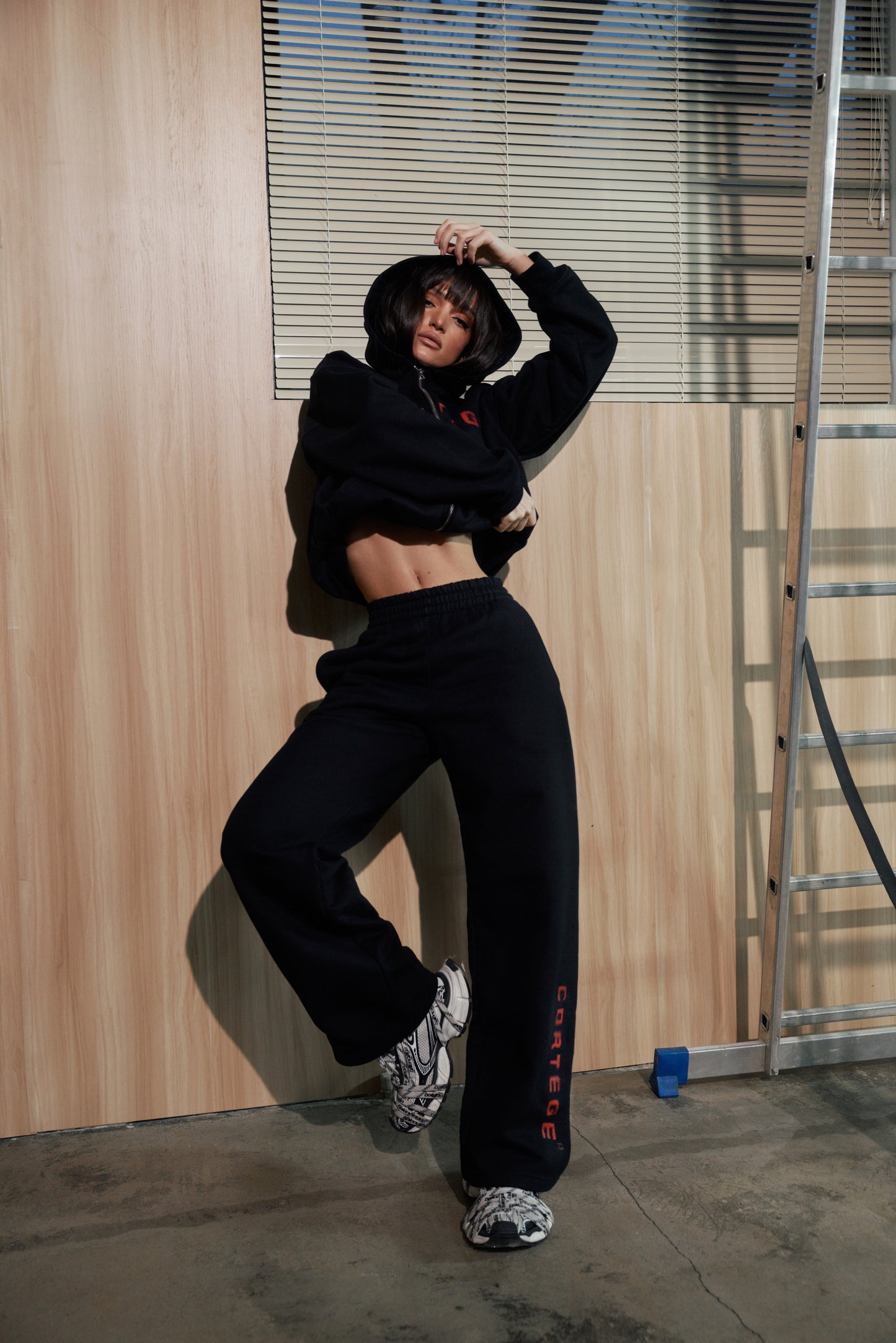 SUIT "KARMA" BLACK
