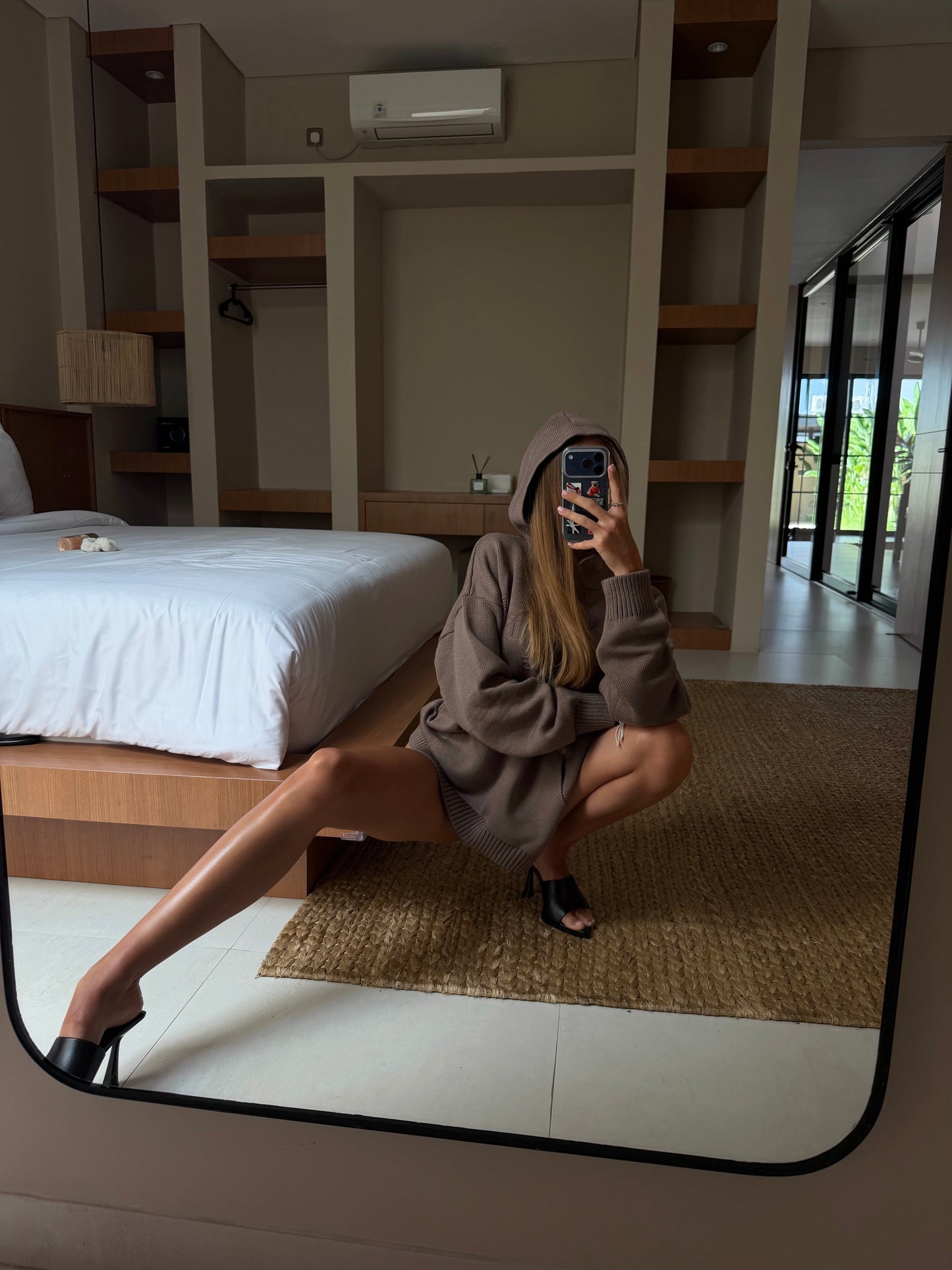 KNITTED HOODIE [ BROWN ]