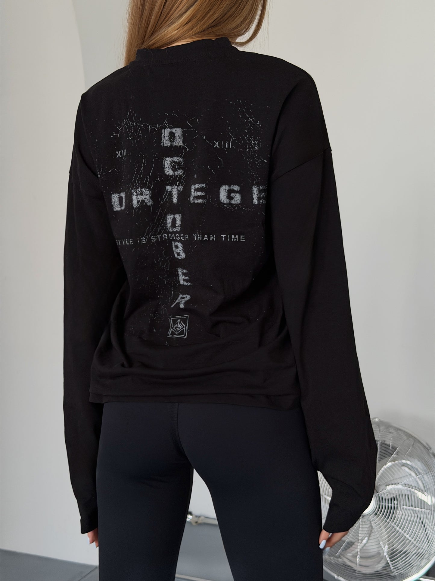 LONGSLEEVE ID 0013 [ BLACK ]